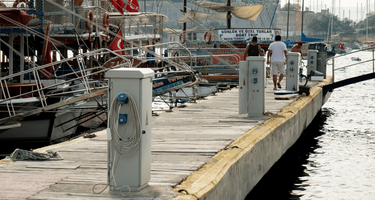 Shore Power Pedestals Why They Trip, Wiring Diagrams, and